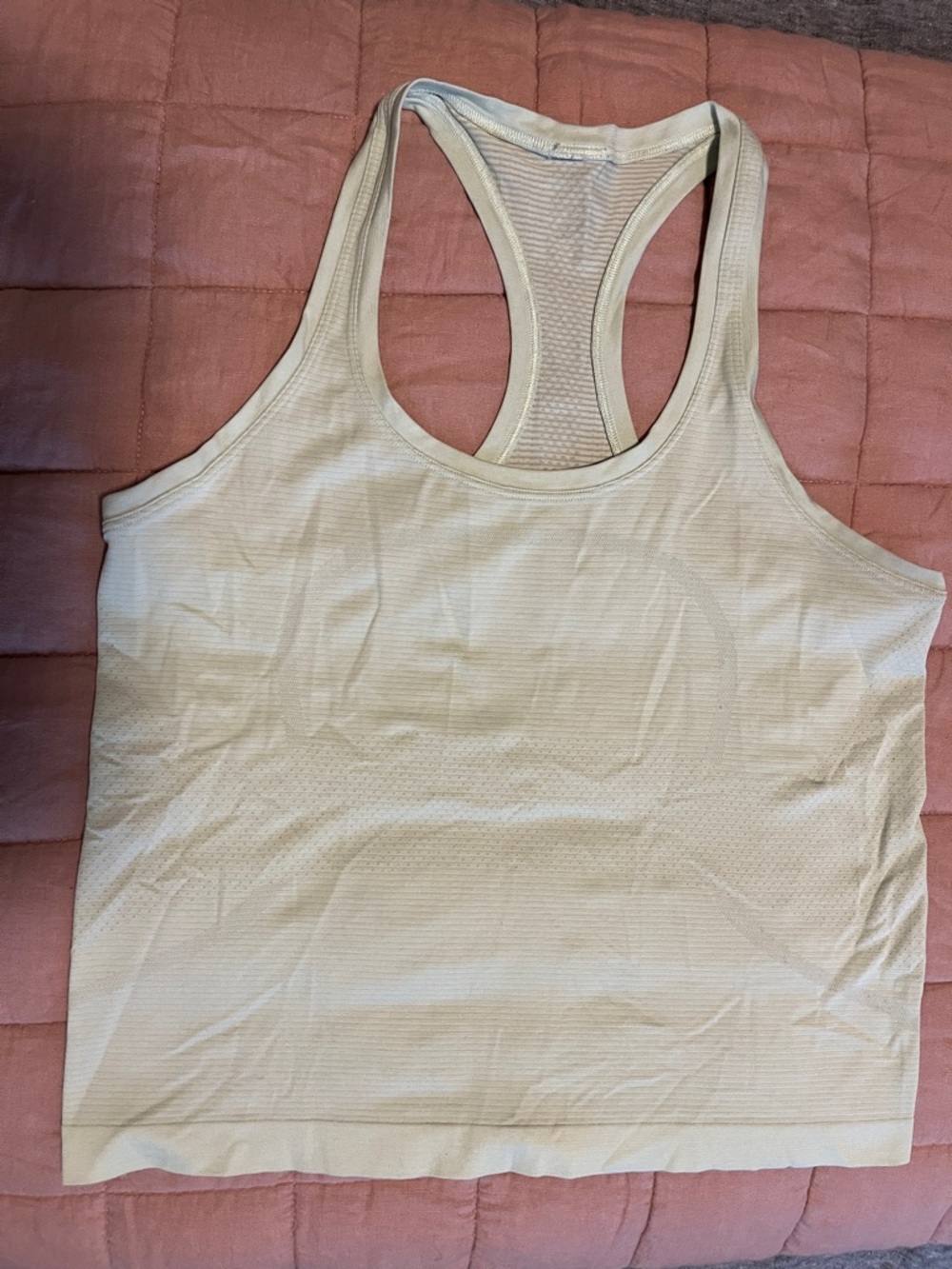 Lululemon Swiftly Tank - Pistachio - EUC